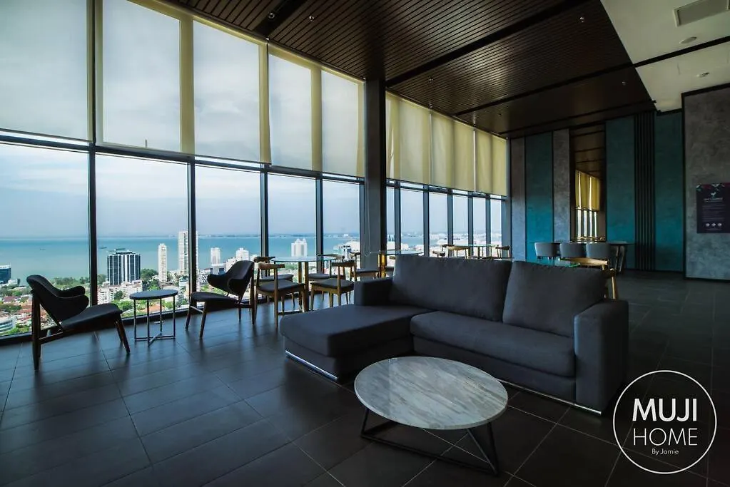 Sophia'S Home - City And Hill View 3Br At 218 Tropicana Macalister With Netflix & Tv Box George Town Apartament