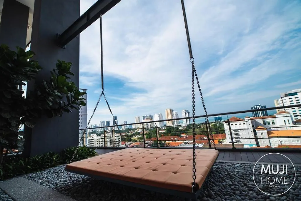 Sophia'S Home - City And Hill View 3Br At 218 Tropicana Macalister With Netflix & Tv Box George Town